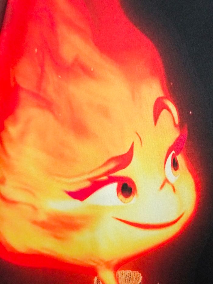 Tee-shirt du film Élémentaire en 14 ans - 160 cm - photo numéro 4