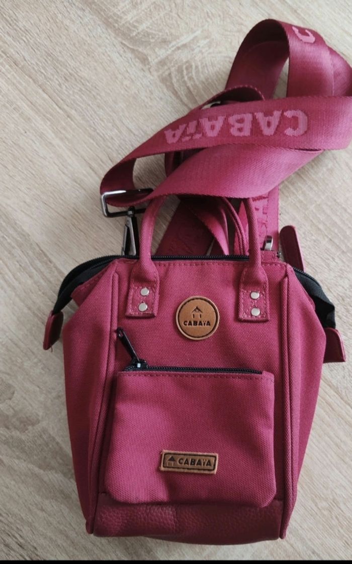Sac bandoulière cabaīa