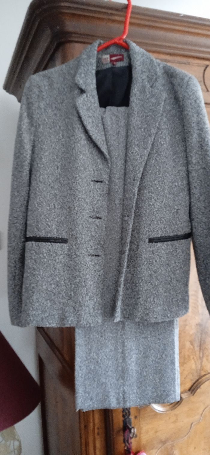 Tailleur pantalon