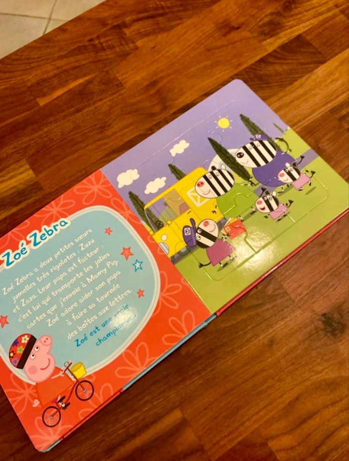 Livre puzzle Peppa Pig parfait etat - photo numéro 5