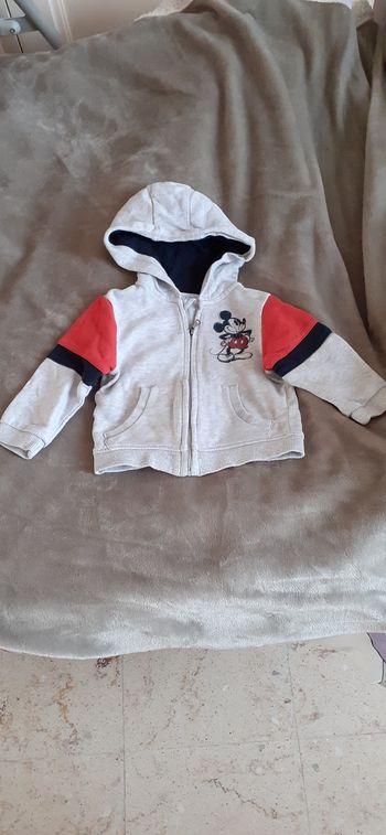 Veste à capuche Mickey   12 mois