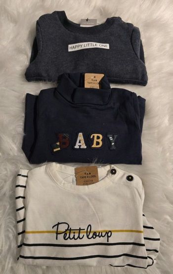 NEUFS (non portés) 🏷😍💙 🥰superbe lot  sweat et teeshirt, sous pull 6 mois garçon 😍💙🏷