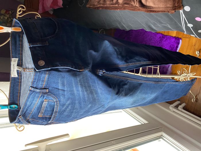 JEAN MANGO