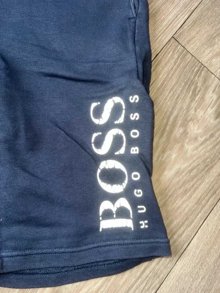 Ensemble short et veste de survêtement Boss garçon 10ans - photo numéro 3