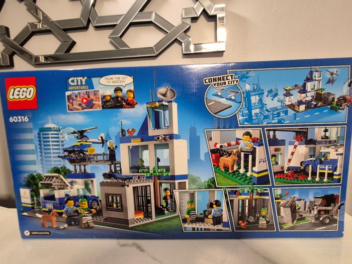 Lego Commissariat de Police - photo numéro 4