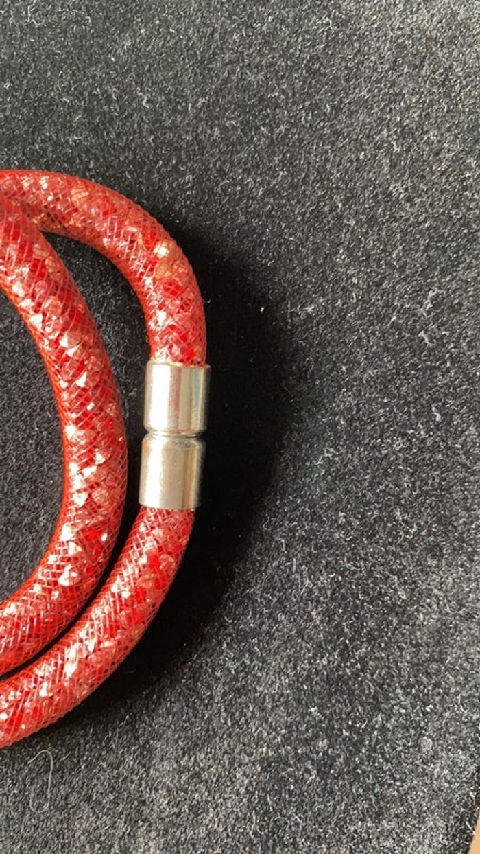 Bracelet rouge avec strass - photo numéro 3