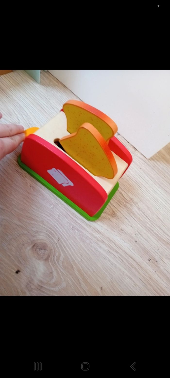 Grille pain en bois - photo numéro 4