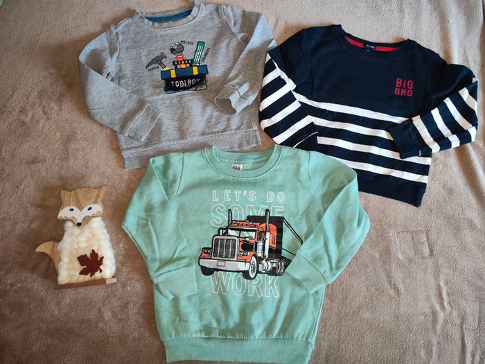 Lot de 3 pulls 4 ans