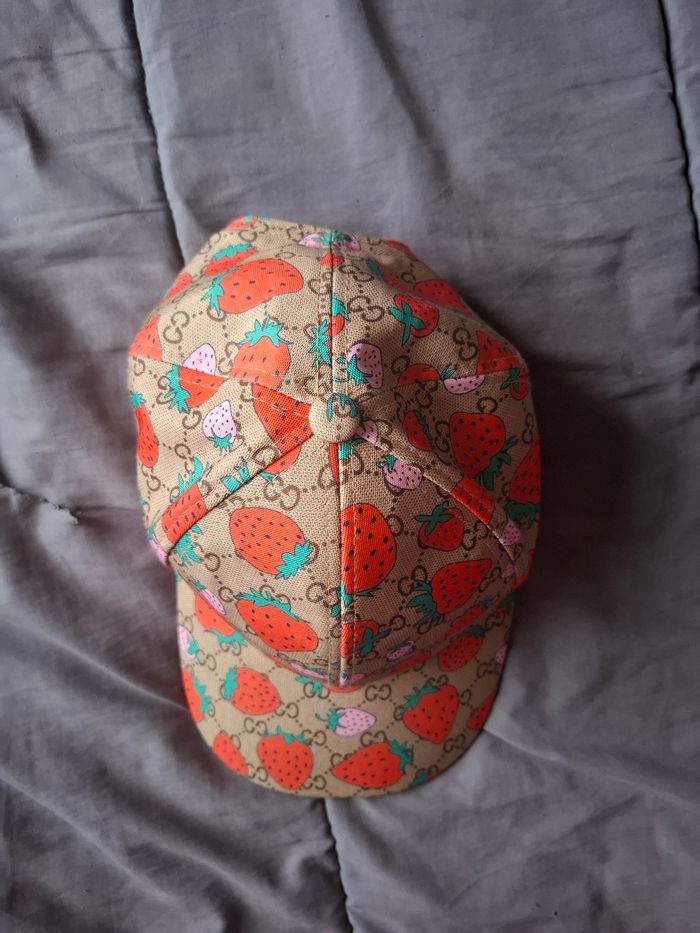 Casquette gucci fraise - photo numéro 4