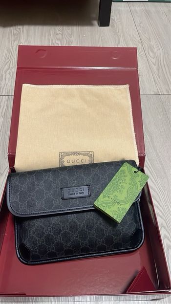 Sacoche Gucci 1.1 noir + boite 