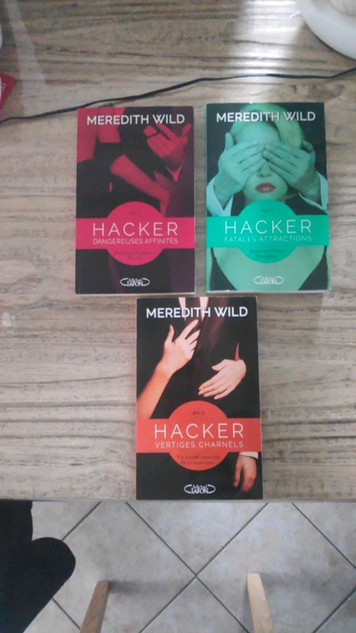 Tomes 1 à 3 - Hacker