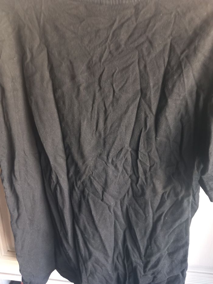 Tee-shirt noir et blanc taille XXL - photo numéro 6