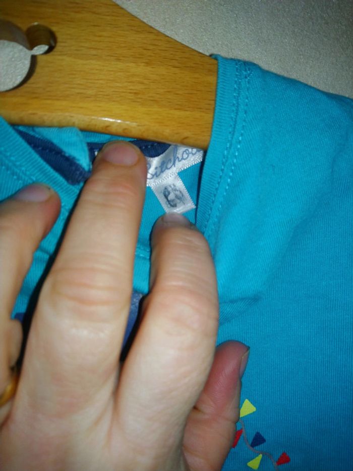 Tee shirt kitchoun taille 18 mois en très bon état - photo numéro 6