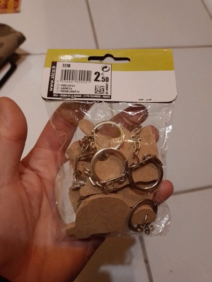 Lot de 6 portes clés à décorer - photo numéro 2