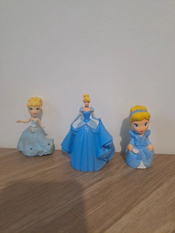 Lot de figurines Cendrillon Disney