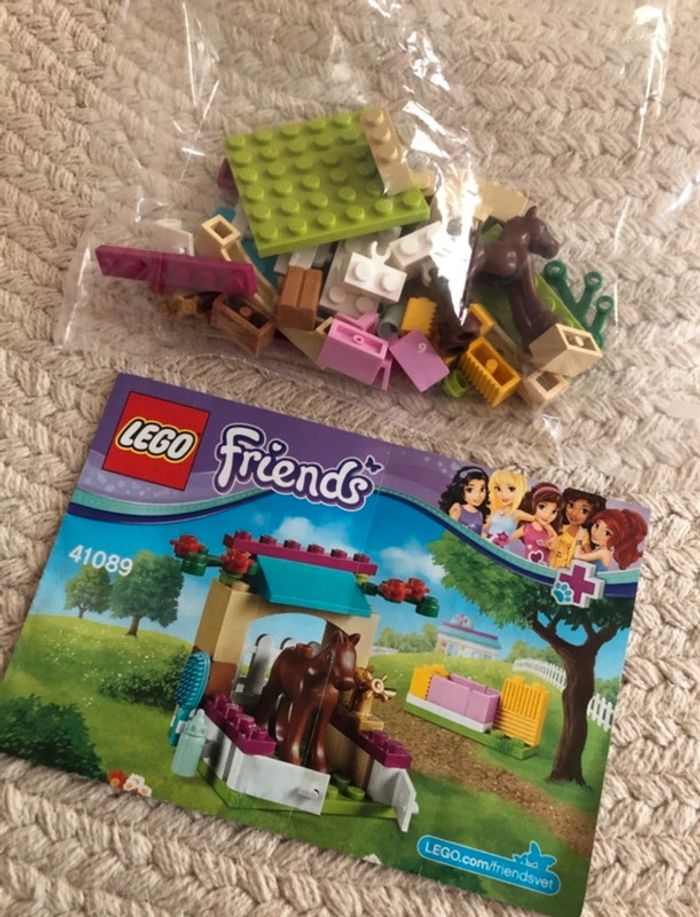Lego friends 41089 Le petit poulain - photo numéro 2