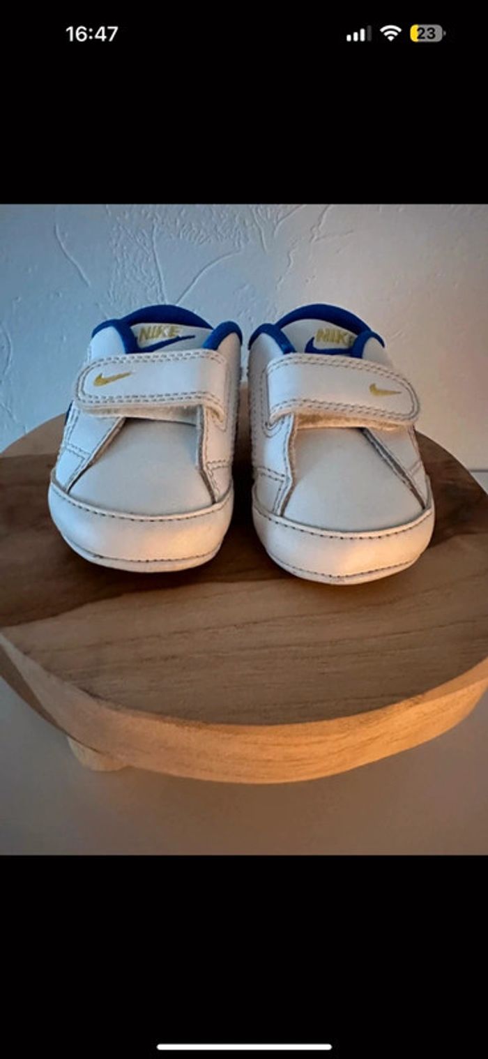 Nike souples pointure 17 - photo numéro 3