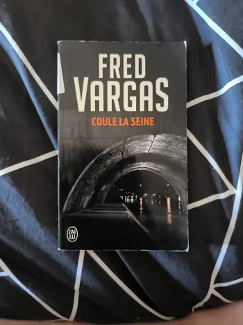 Livre Coule la Seine - Vargas