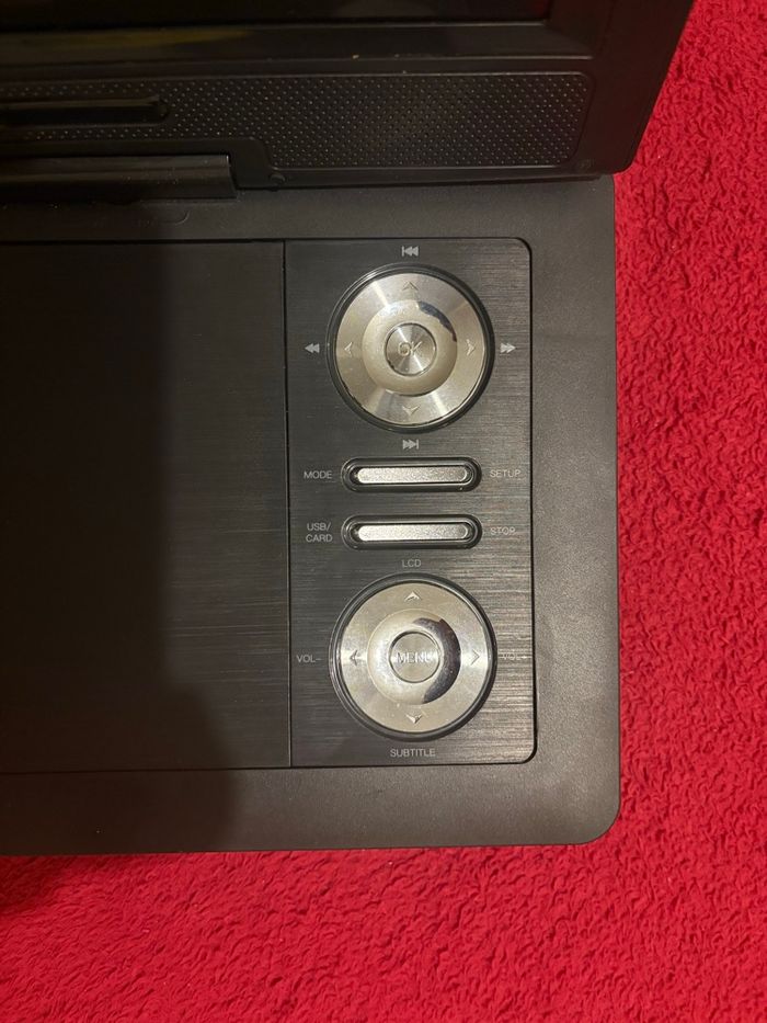 Lecteur DVD portable Apeman avec accessoires - photo numéro 3