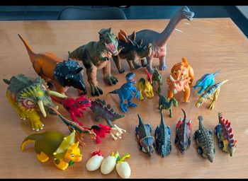 Lot dinosaures
