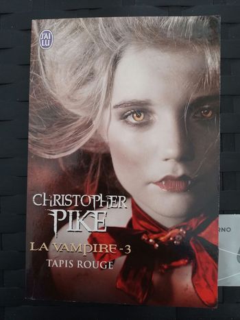 Livre la vampire