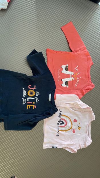 Lot tee-shirts bébé fille 6 mois