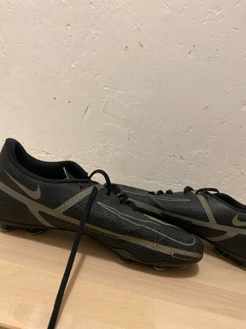 Crampons de foot 