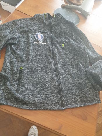 Veste scania
