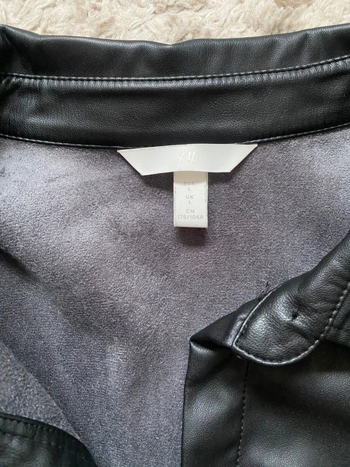 Chemise similicuir H&M - photo numéro 2