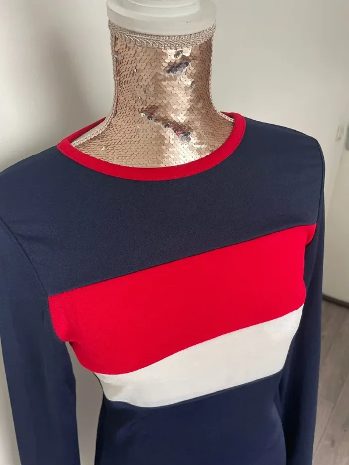 Robe marine  bande rouge et blanc Boohoo 38 Lavé non porté - photo numéro 4
