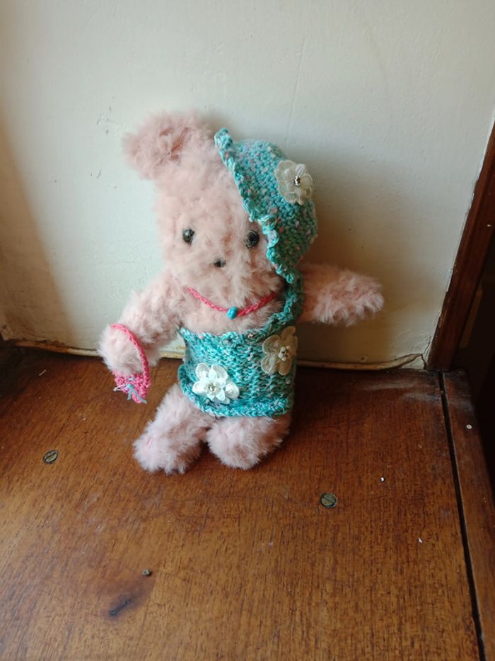 Nounours décoratif fait main - photo numéro 2