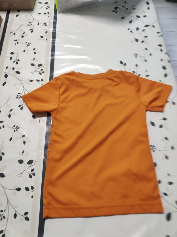 T shirt - photo numéro 2