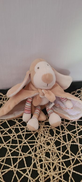 Doudou chien beige avec cape super doudou AJENA