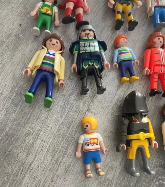 Personnages Playmobil - photo numéro 2