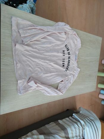 T-shirt manches longues club de blogueuse rose pâle