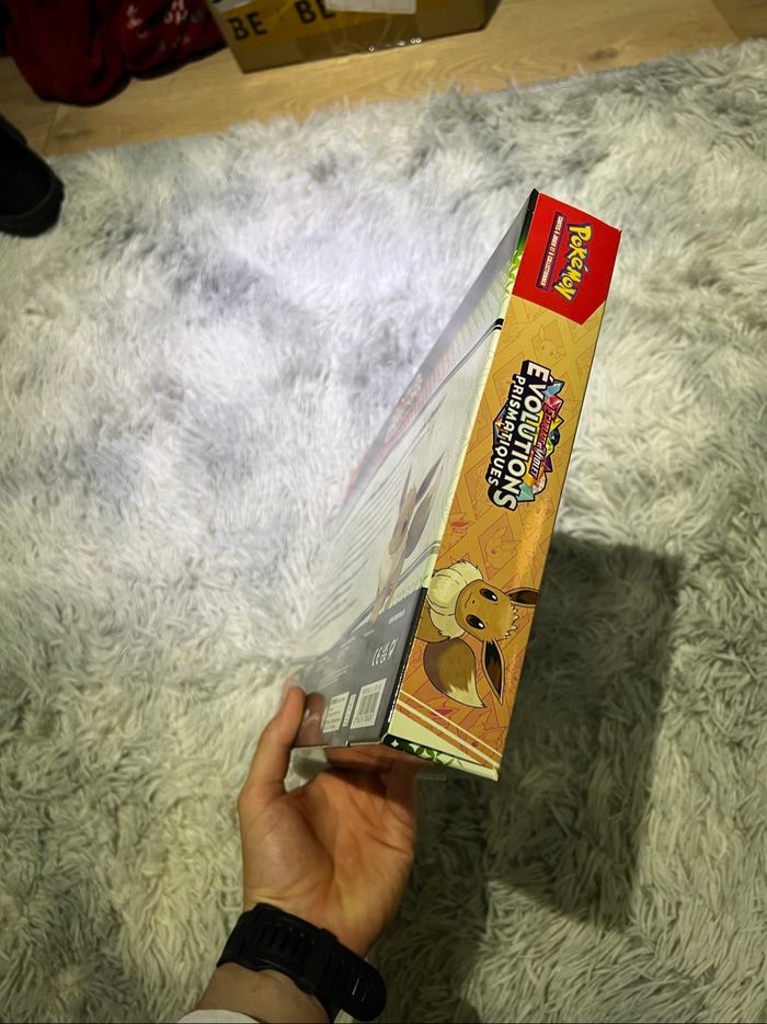 Pokémon coffret accessoire Evoli - évolutions prismatiques - photo numéro 4