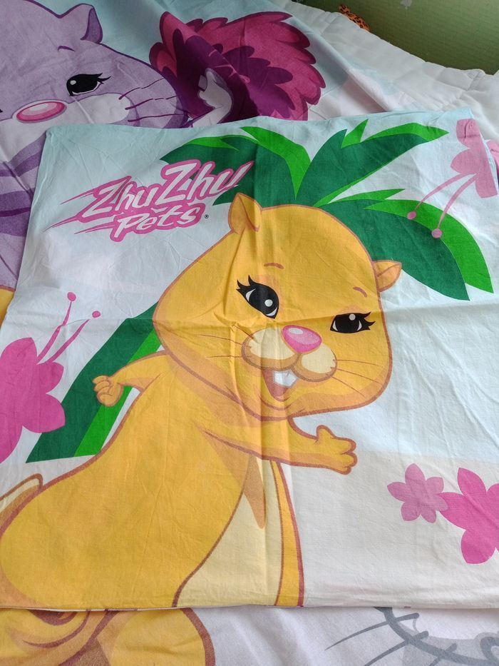 Housse de couette Zhu Zhu pets
1 personne + taie d'oreiller - photo numéro 5