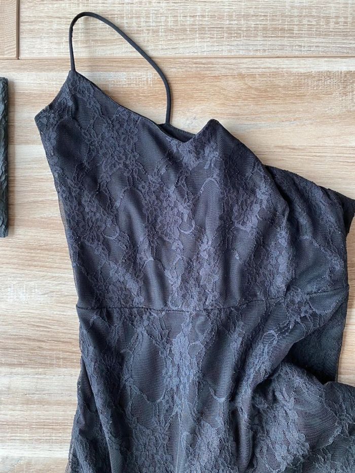 Robe noire - photo numéro 15