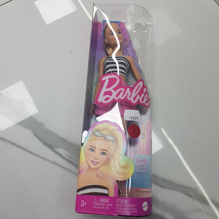 Barbie doll - photo numéro 5