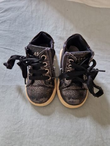 Chaussures fille 21
