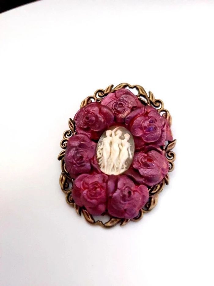 Magnifique broche style vintage, camée en pâte polymere - photo numéro 2