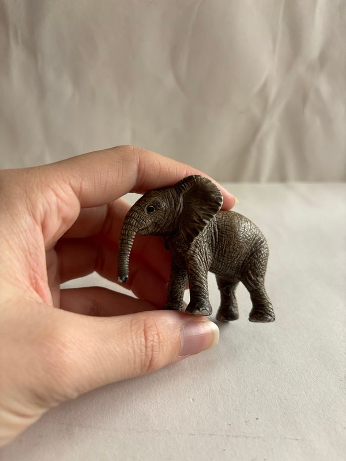 Éléphanteau Schleich - photo numéro 3