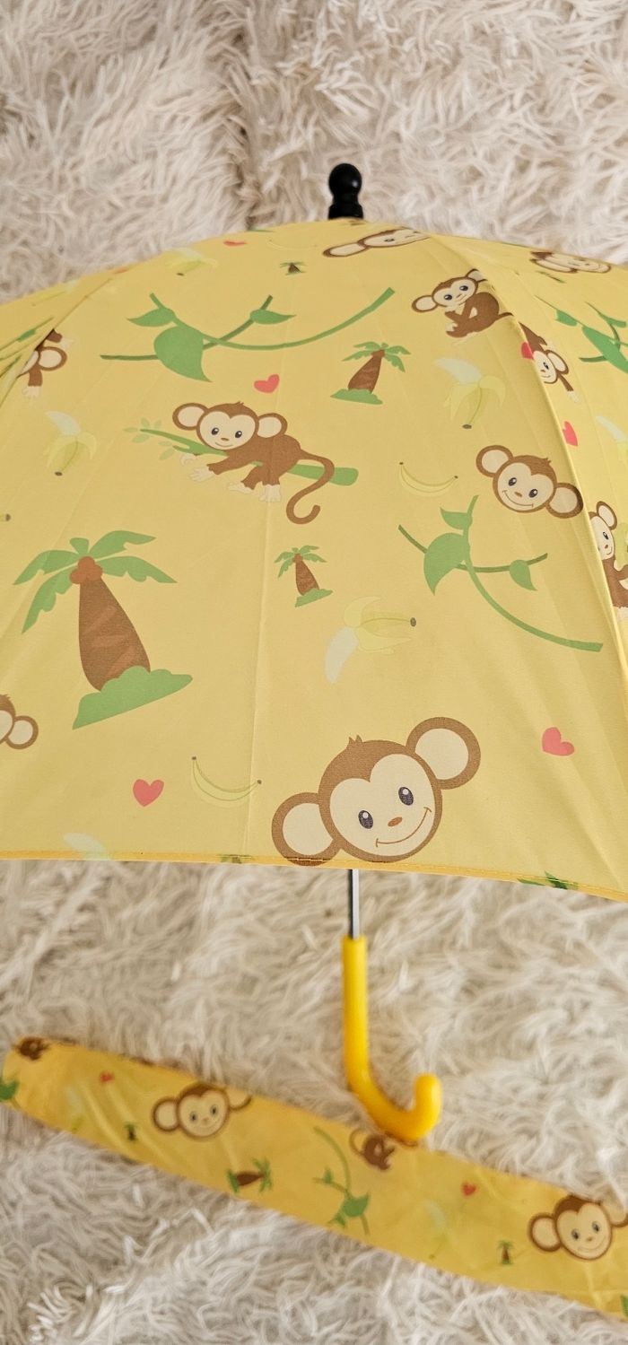 Magnifique parapluie 🌂 enfant motif 🐵 - photo numéro 5