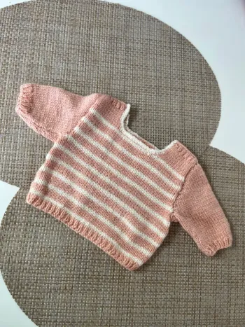 Pull tricoté taille 1 mois