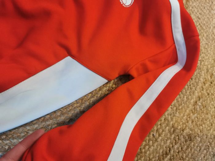 Veste jogging polyester rouge et blanche h&m move super état 2024 - photo numéro 5