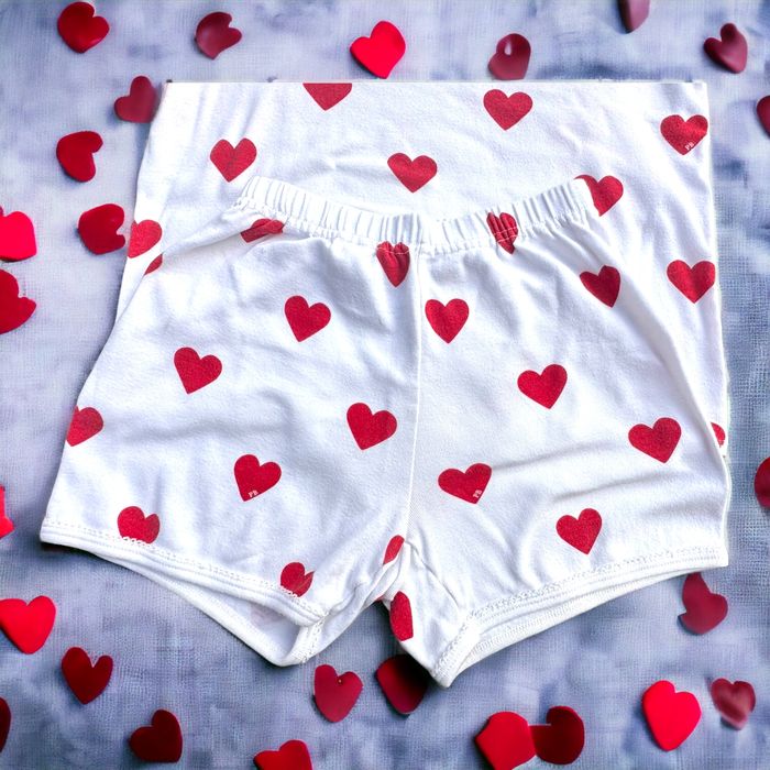Ensemble 2P Pyjacourt fille coeurs Petit Bateau 8 ans TBE (17€) - photo numéro 8