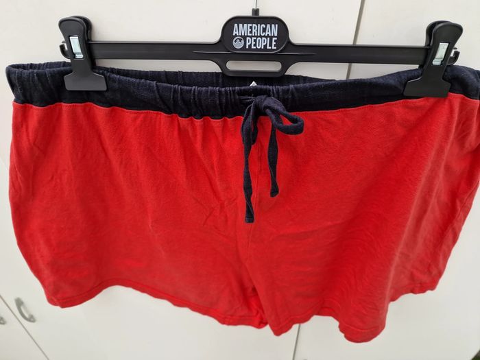 Short Leger Rouge Et Noir - photo numéro 2