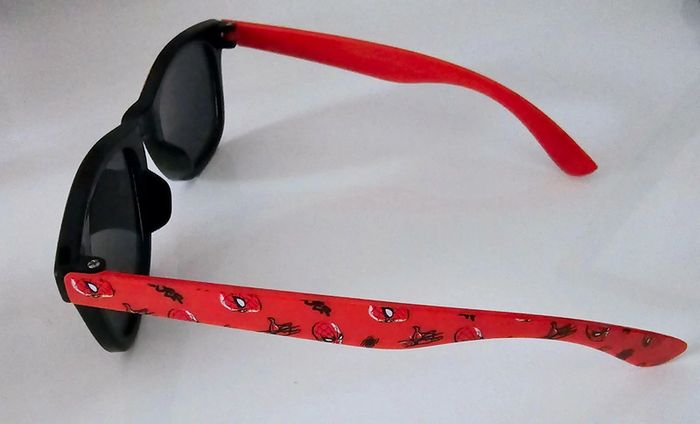 Lunette de soleil Spiderman - photo numéro 2