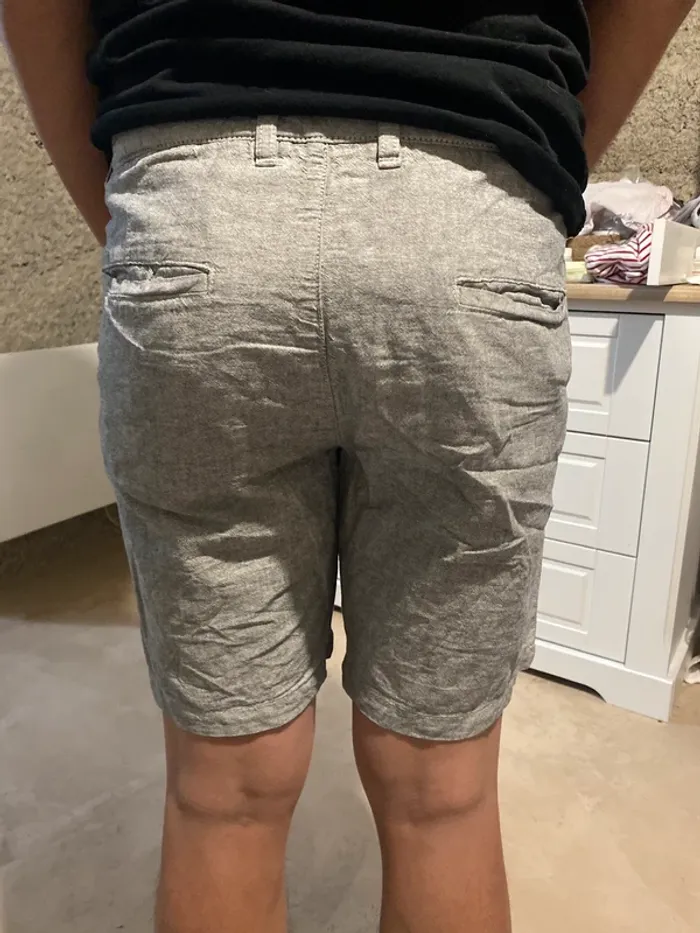 Short chino homme Gris de chez H&M - photo numéro 2