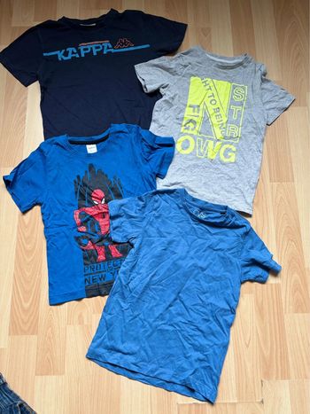 Lot tee-shirts